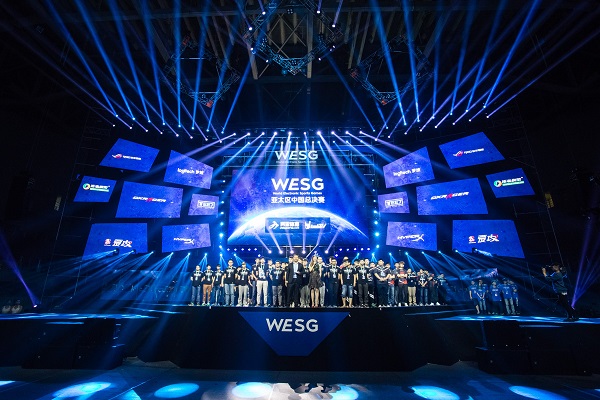 知情人士透 知情人士透