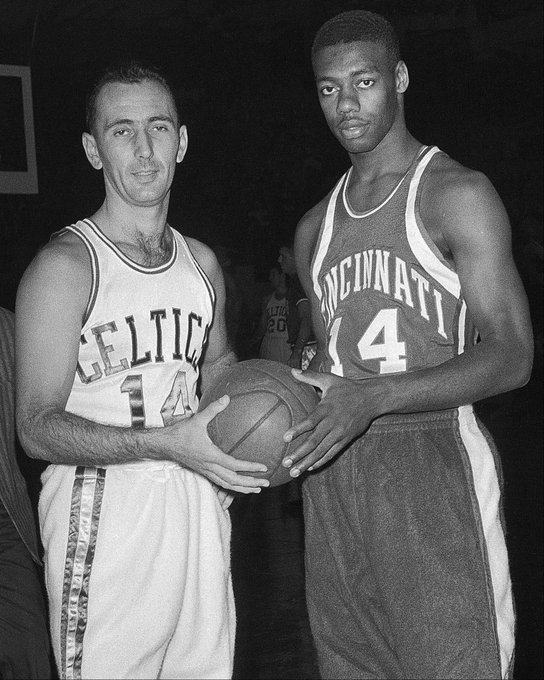 莫纳汉在内 莫纳汉在内